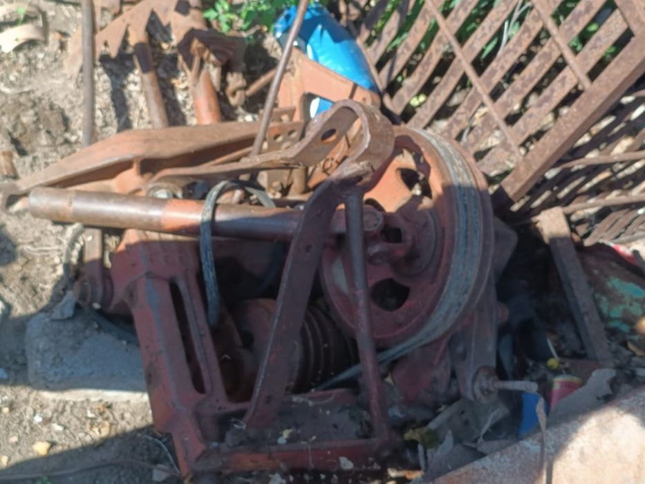 Продам косилку..