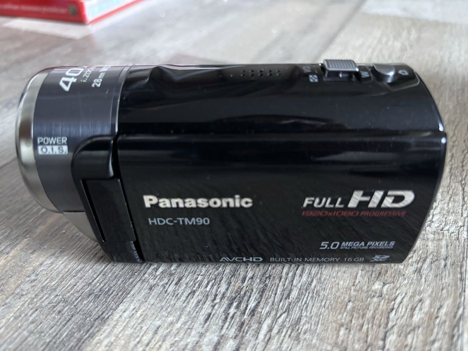 Видеокамера Panasonic