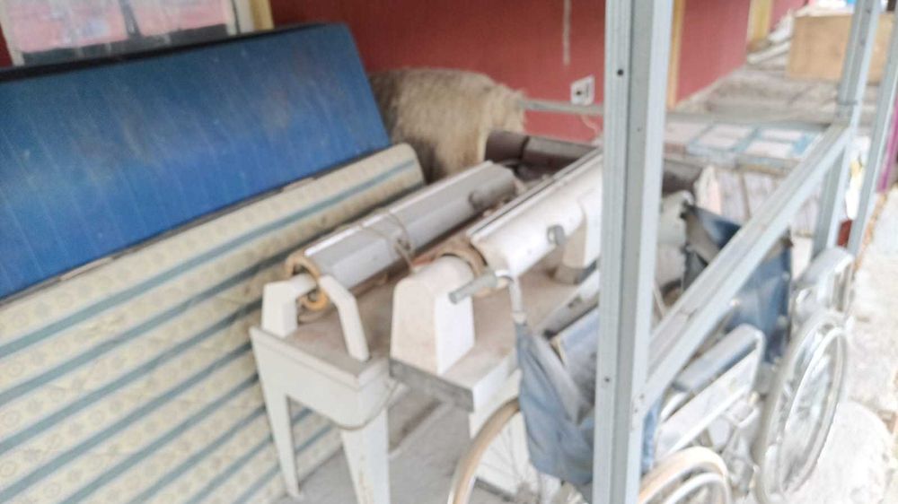 vand 1 saltea ieftina