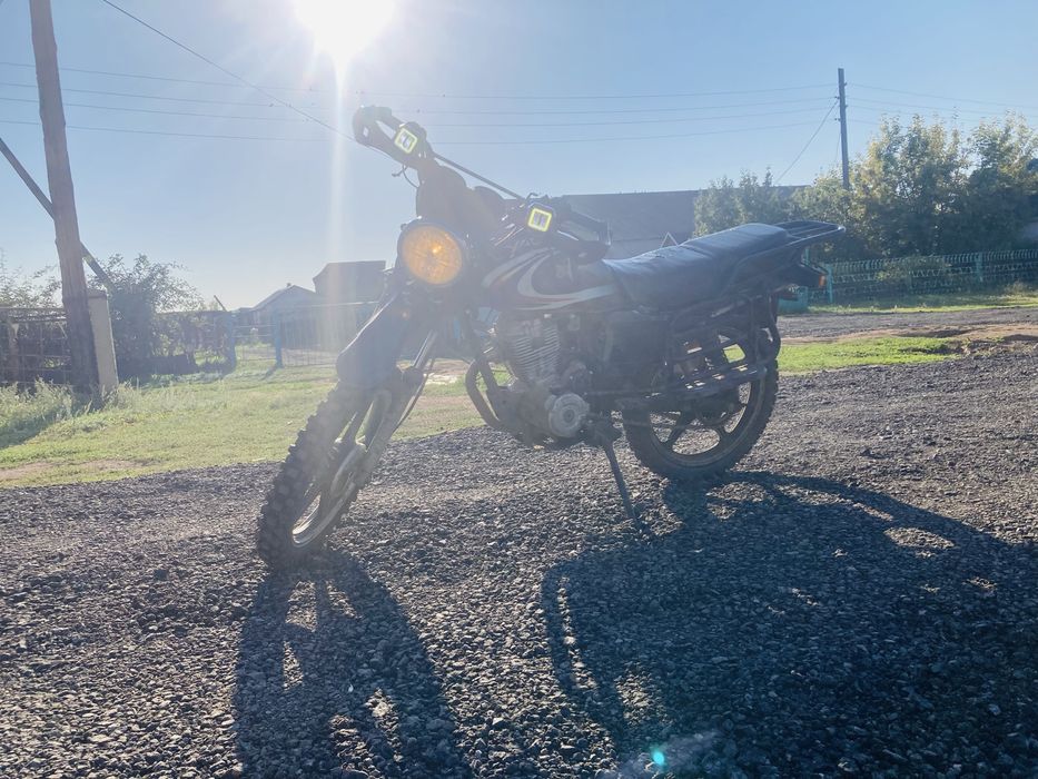 Продам яки 200 сс