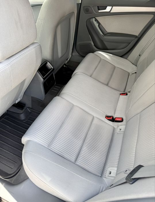 Audi A4 B8 Ultra • 2.0 TDi - 177 CP • S-Tronic 7+1• fabr- ian 2014 • Proprietar RO