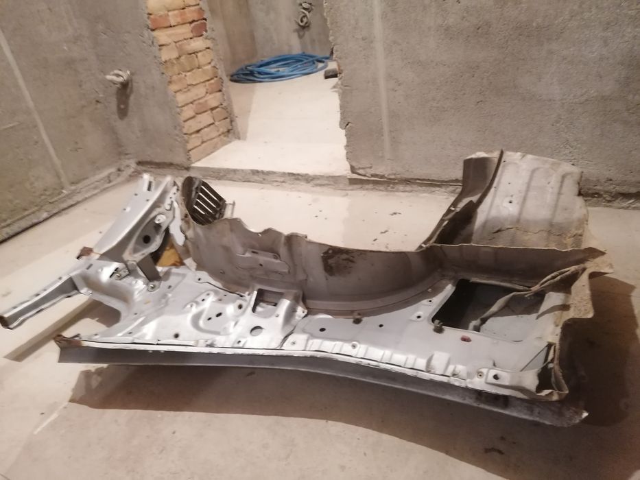 Крыло Супры 80 кузов