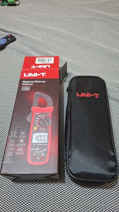 Vand Clampmetru Uni-t UT202F NOU