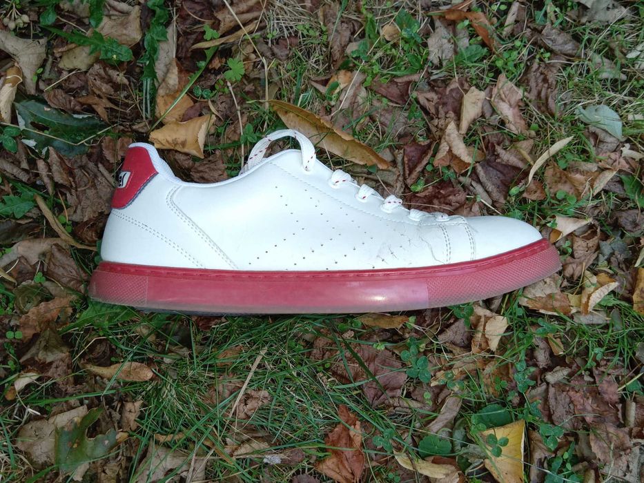 Adidași hummel, in stare buna