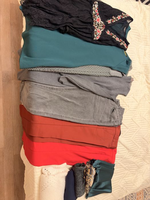 Вещи на девушку 42р