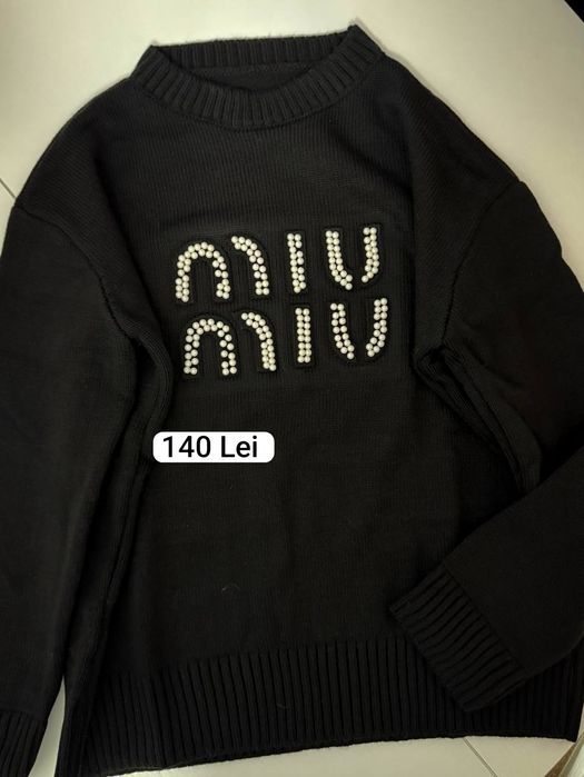 Pulover dama, pe stoc