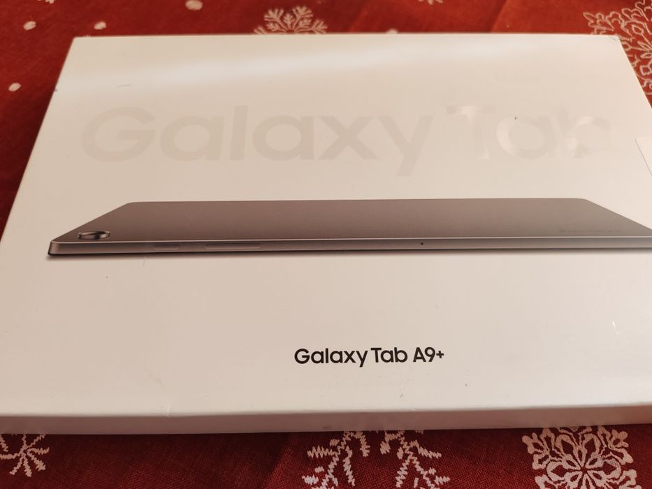 Samsung Galaxy A9 plus 64gb 4 g RAM wifi