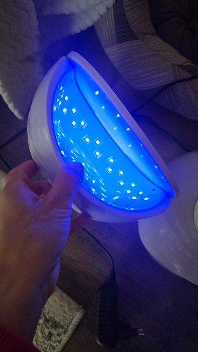Лампа UV  за маникюр 2 бр.