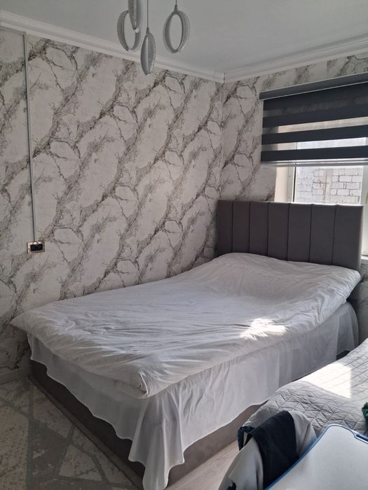 В Бозарике продается новый дом.