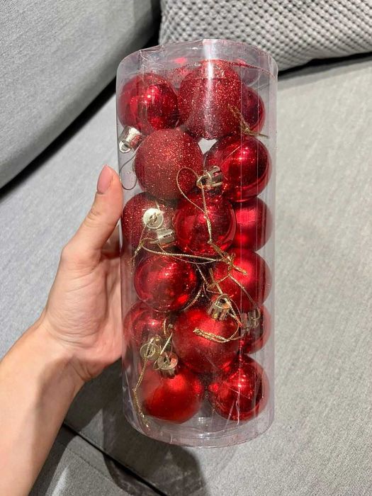 Комплект от 24 броя играчки за елха с диаметър 4см