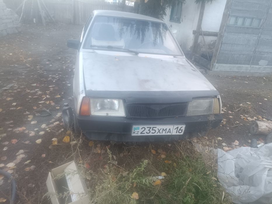 Продам запчасти ваз 99