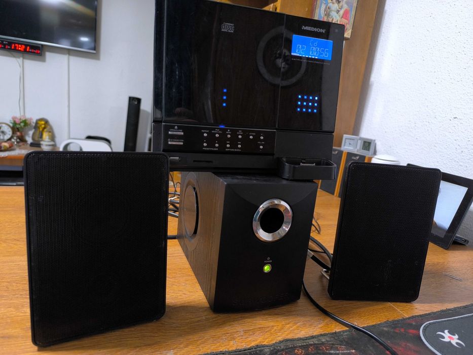 Supersound MEDION Sistem 4 in 1(CD-DVD,stick,card si inouput)