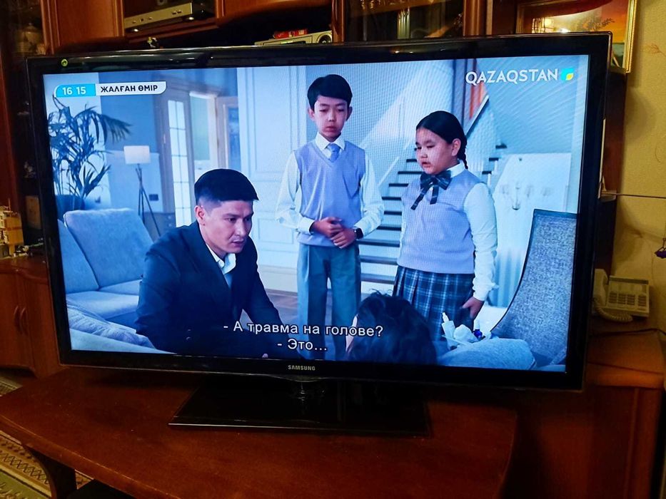 Телевизор Samsung диагональ 46" (117см)