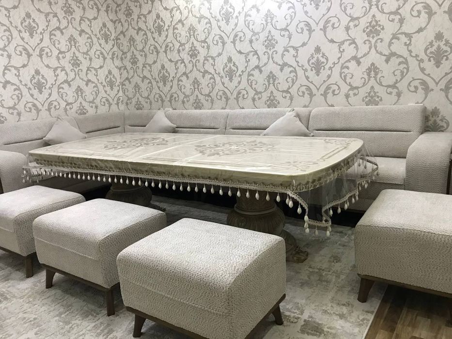 Gostinoy ugalok noviy dastavka bezplatni