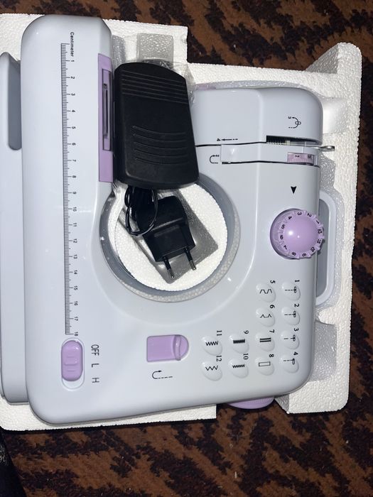 Швейная машина