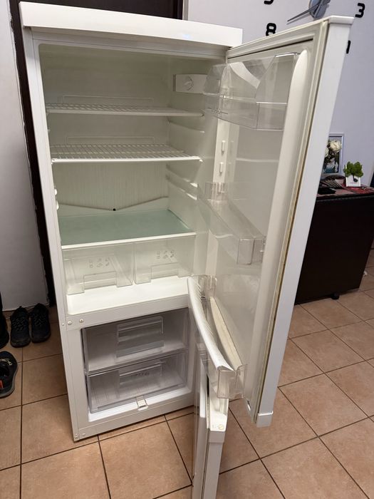 Vand cobina frigorifica Zanussi