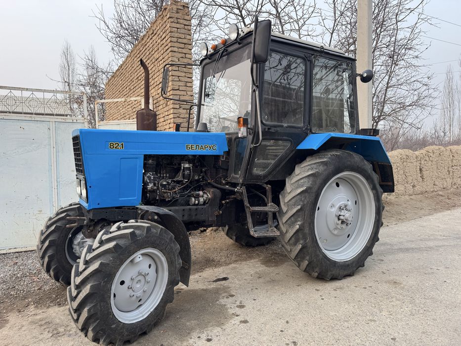 Belarus traktor mtz 82 srosniy sotiladi
