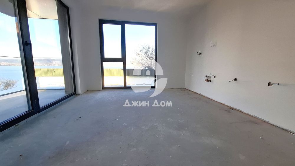Продава се Двустаен апартамент в Несебър - 81 кв.м за 2783 €/кв.м - Снимка #3