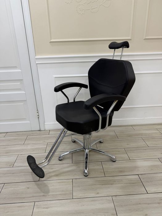 Кресло для парикмахеров