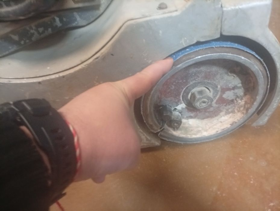 Професионални машини за циклене на паркет