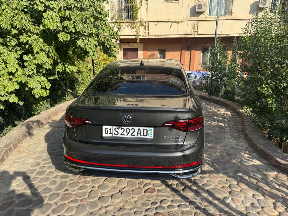 Volkswagen Sagitar