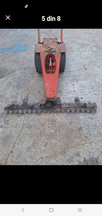 Cositoare iarbă fără motor