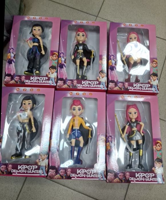 Голяма фигурка K-POP Demon Hunters 20см, фигурки Кей Поп Руми Rumi Zoe