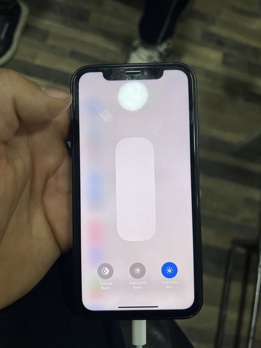 Iphone xr. 16 korpusda