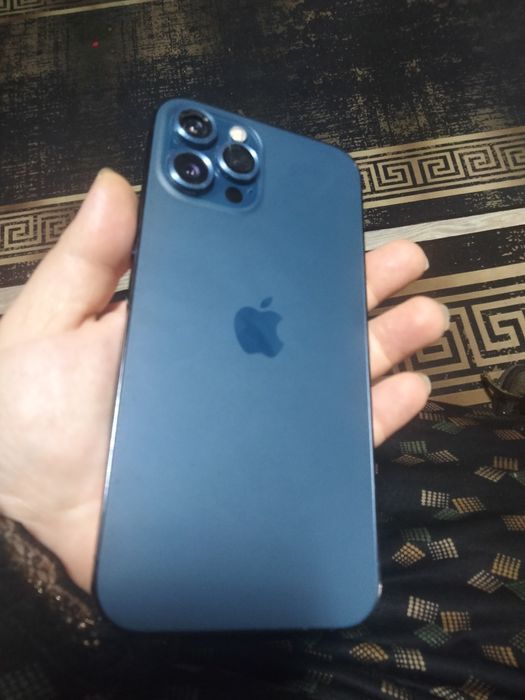 Продам айфон 12 про макс 128 гб