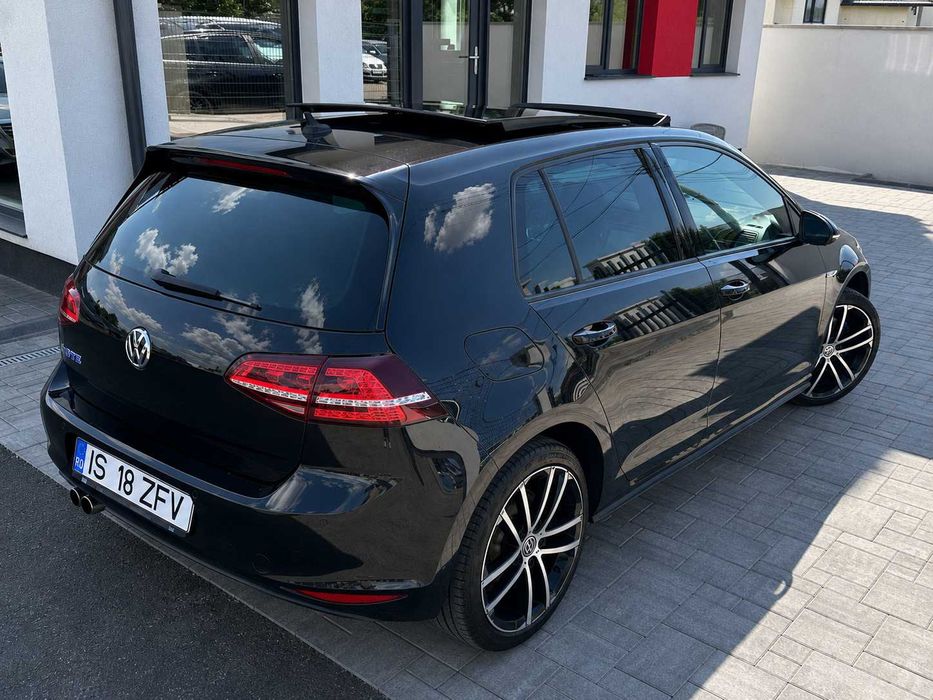 VW Golf 7 GTE 1,4 plug in hibrid 2016 automat full accept variante !