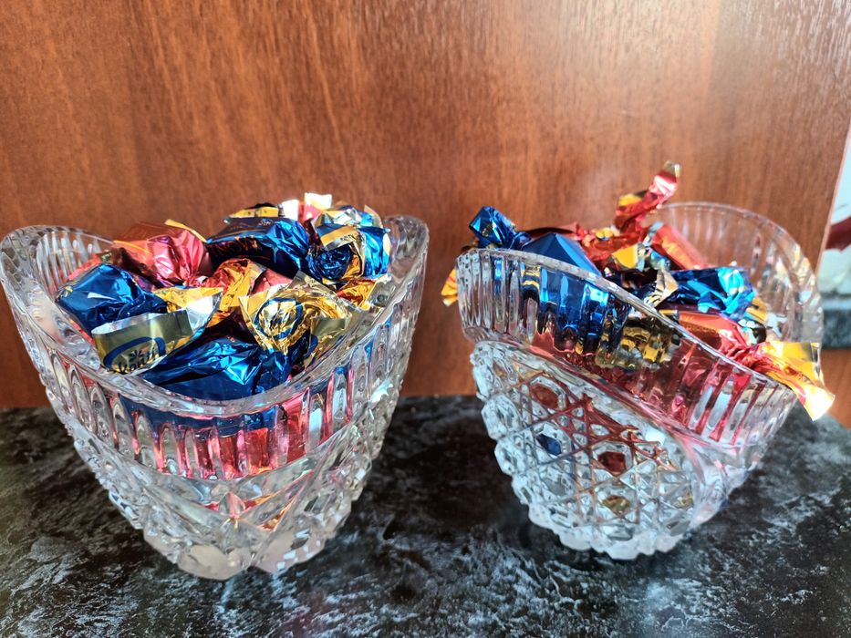 Вазочки конфетницы