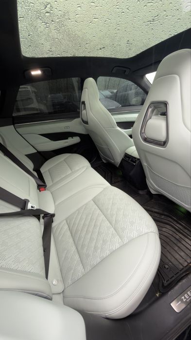 Zeekr 001 Z sport You 2024 Restayling