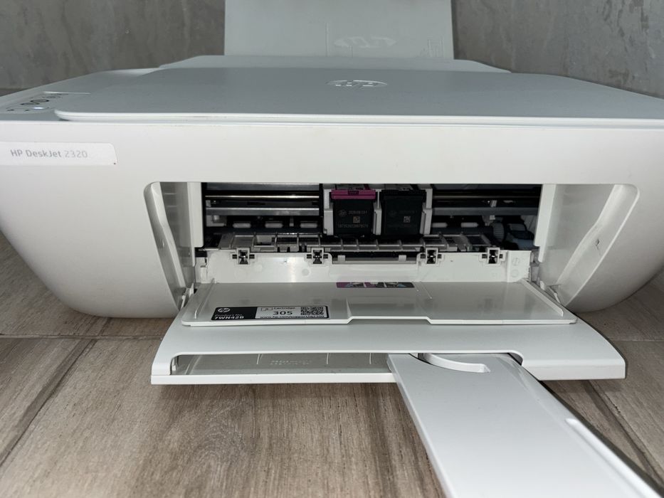 Imprimantă HP Deskjet 2320