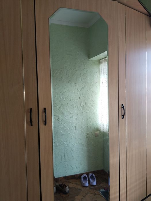 Продам прихожую .
