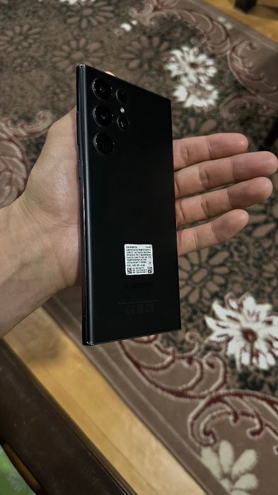 Samsung S 22 Ultra Vetnam 5G  8/128 2SM karta + eSM obmen bor iPhone