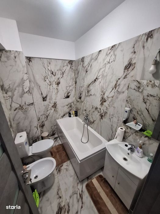 2 camere bloc nou, et 1 mobilat la cheie