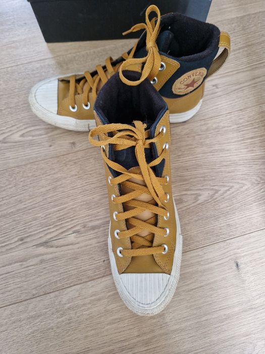 Tenesi înalți Converse, piele, 38.5