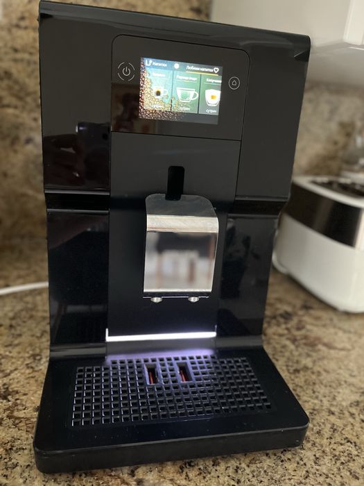 Кафеавтомат KRUPS EA875E10 INTUITION PREFERENCE,   Cappuchino SYSTEM, 15.00 bar