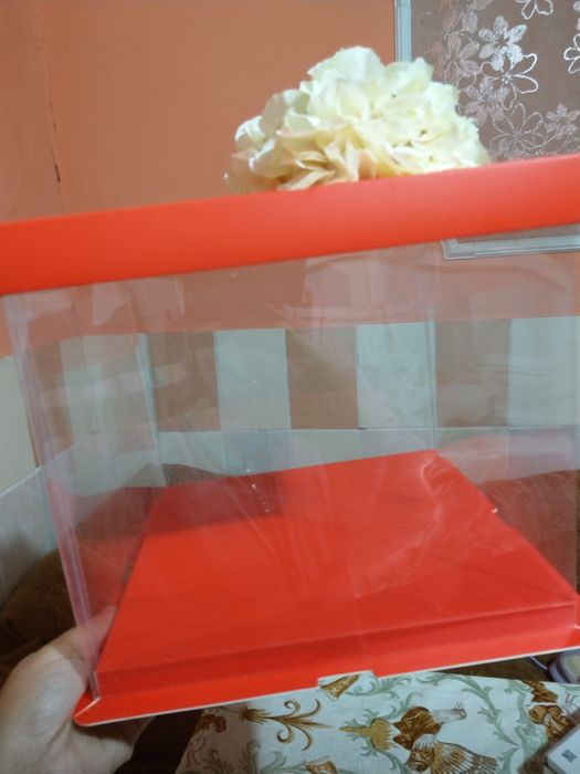 Подарочные коробки