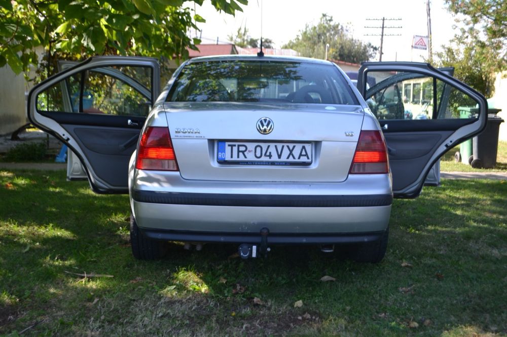 VOLKSWAGEN Bora 2001 — imagine 2