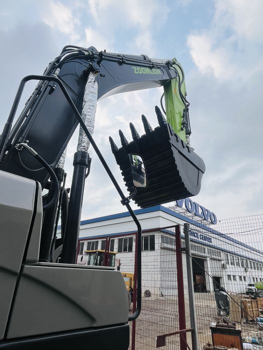 Экскаватор Zoomlion ZE370E