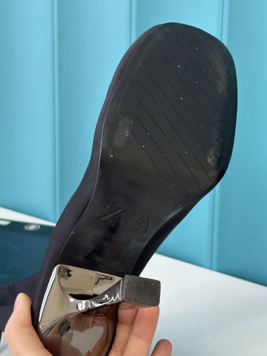 Продам Туфли-Сапожки ZARA