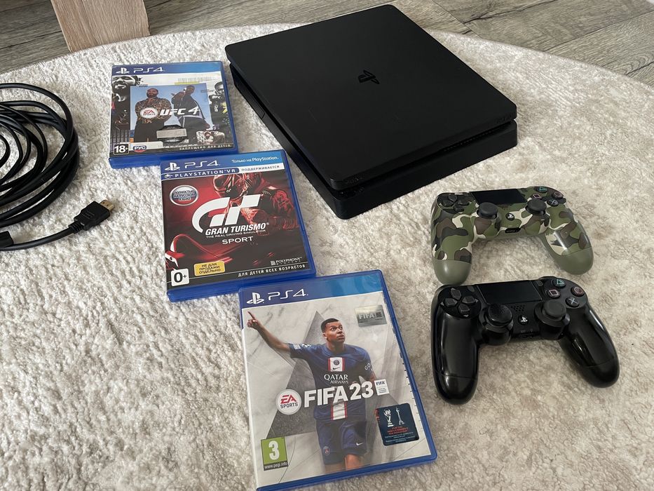 Продам ps4 slim 1 tb