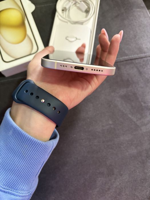 Продажба Iphone 15