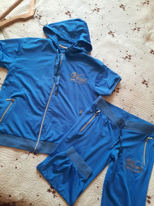 Одежда на выход.СРОЧНО