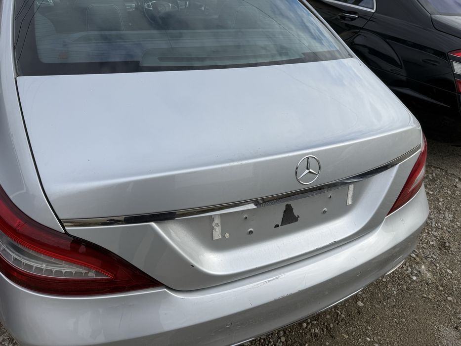 Portbagaj haion mercedes cls w218 in stare impecabila