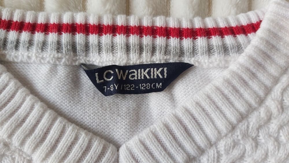 Дрешки 7-9 год, почти нови