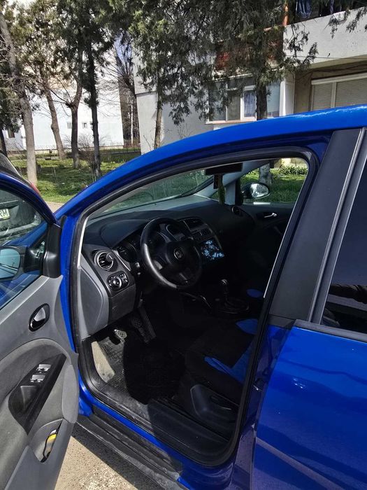 Vând Seat Altea 2005 1.6 mpi benzina
