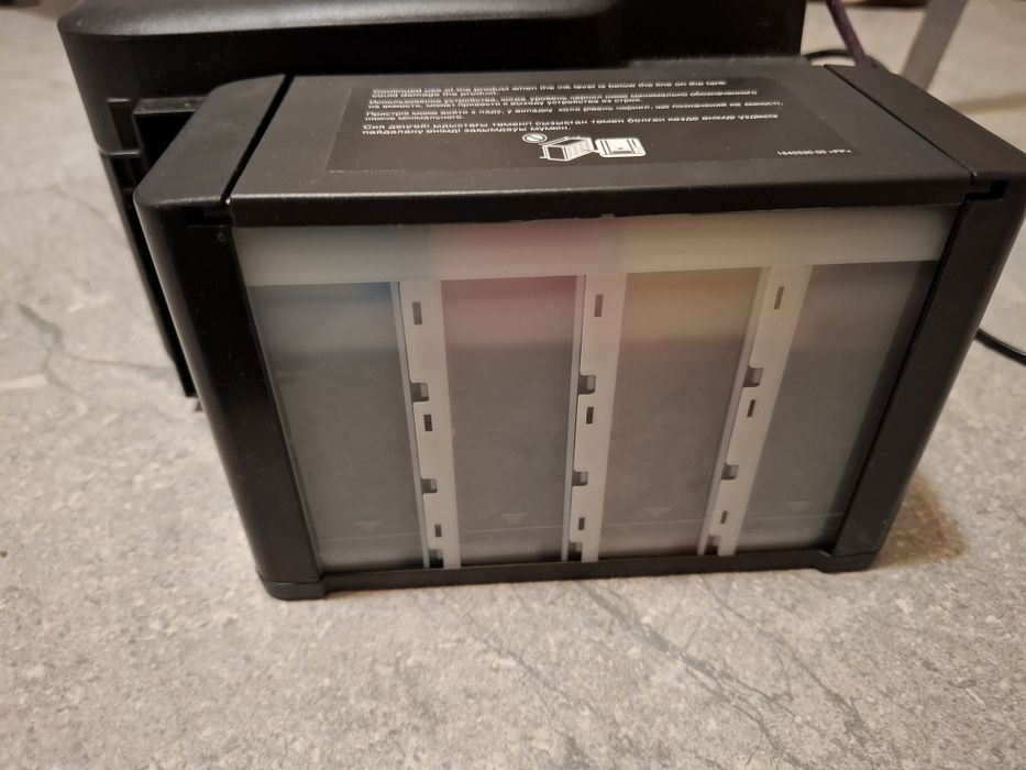 Принтер цветной рабочий Epson