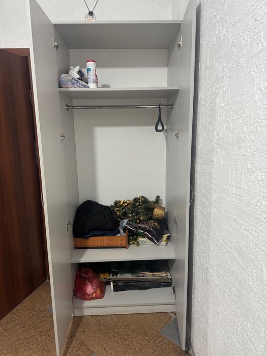 Срочно Продам серый шкаф